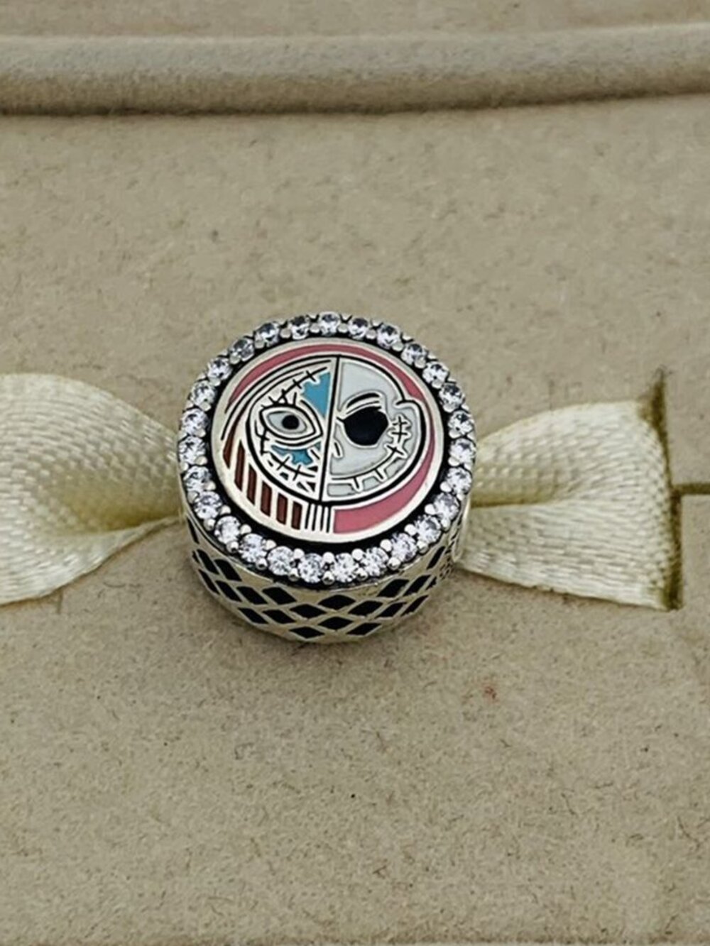 ✨🔥Pandora Disney Parks Nightmare Jack and Sally Charm